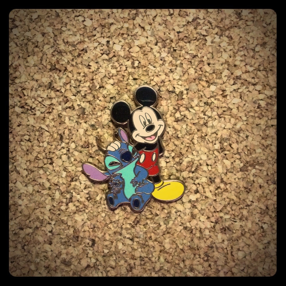 Disney Mickey Petting Stitch Pin
